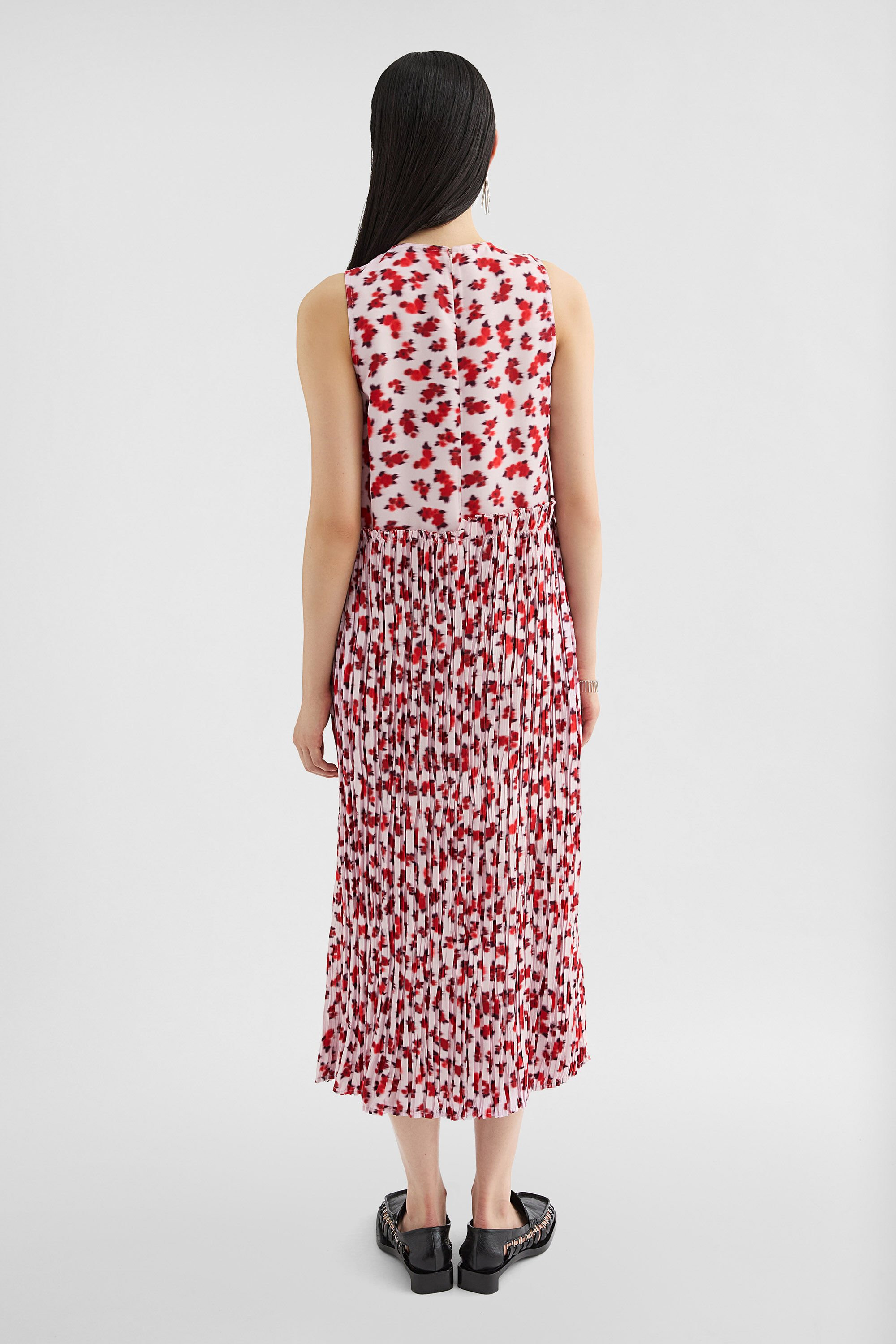Fluid Viscose Printed Dress - 5