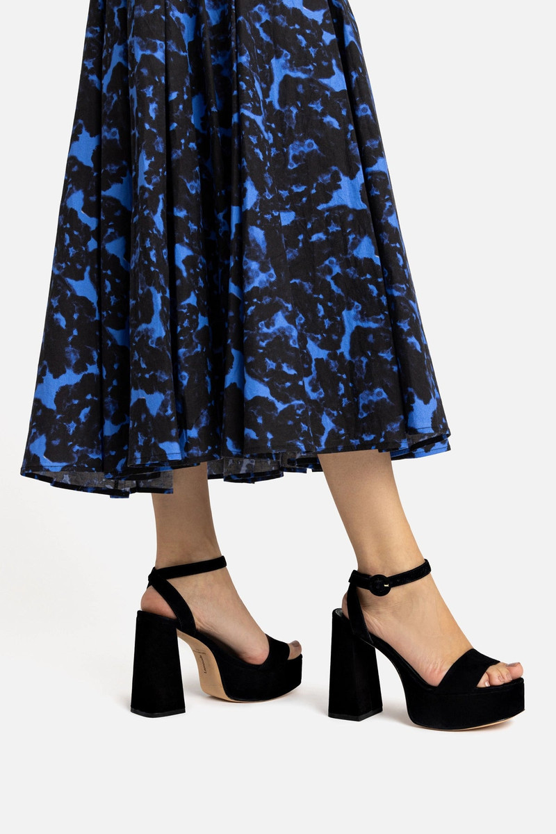 Larroudé Dolly Sandal In Black Suede outlook