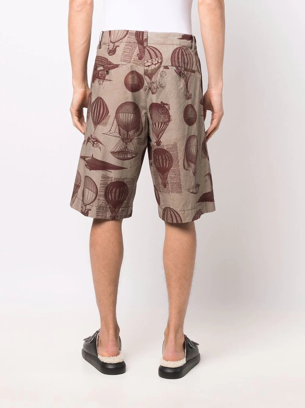 graphic-print bermuda shorts - 4