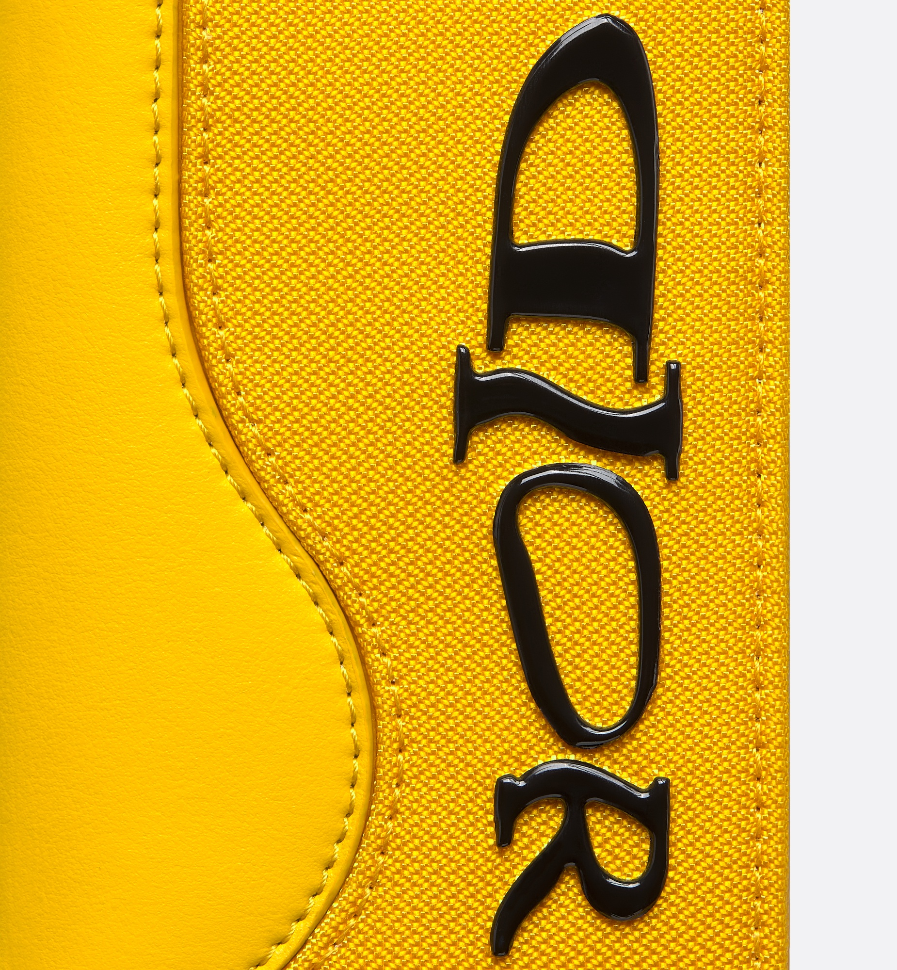 DIOR AND LEWIS HAMILTON Saddle Vertical Bifold Card Holder - 5