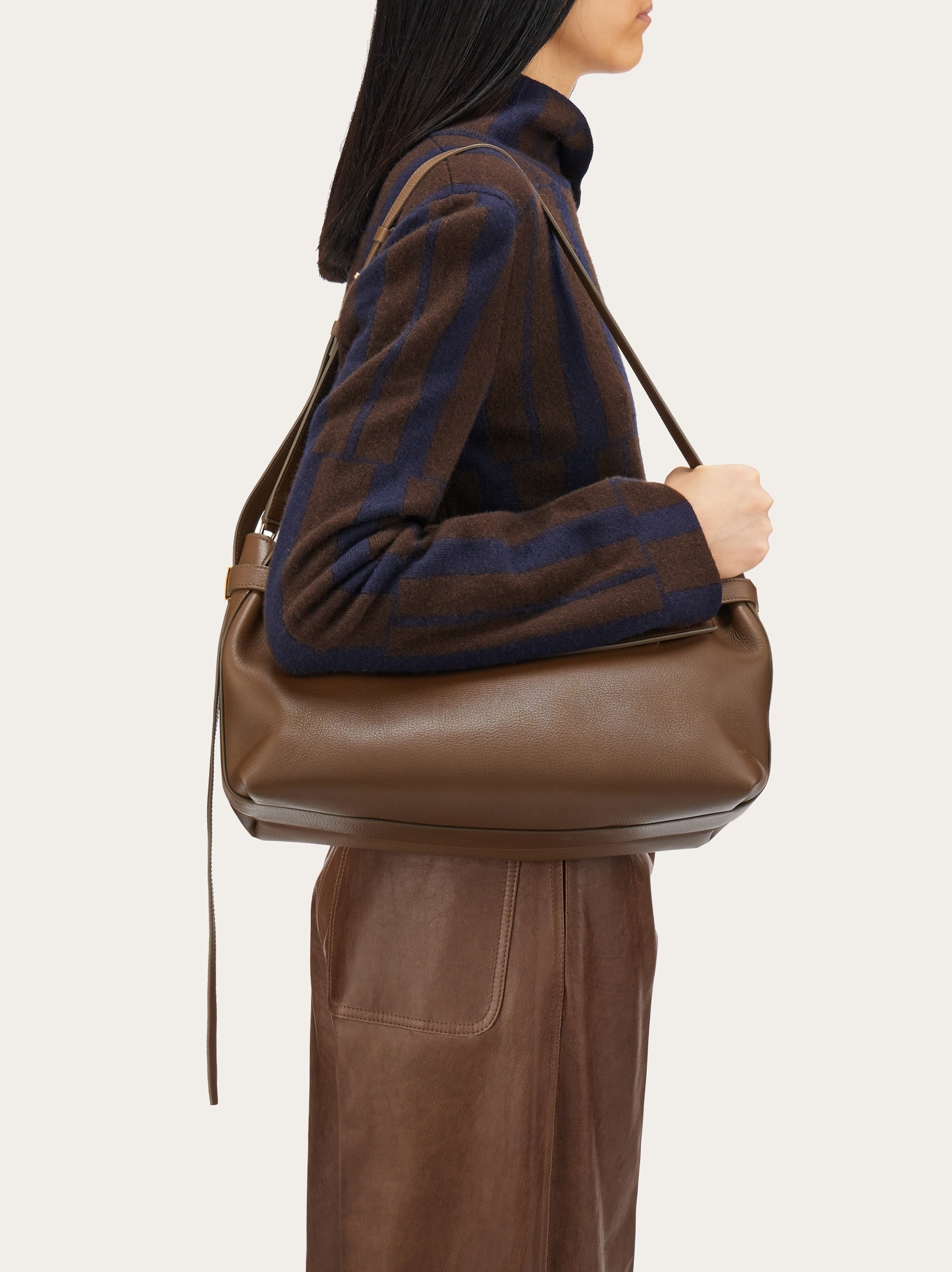 Hug shoulder bag - 3