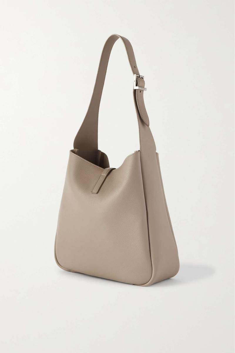 Le 5 à 7 Supple small leather shoulder bag 3