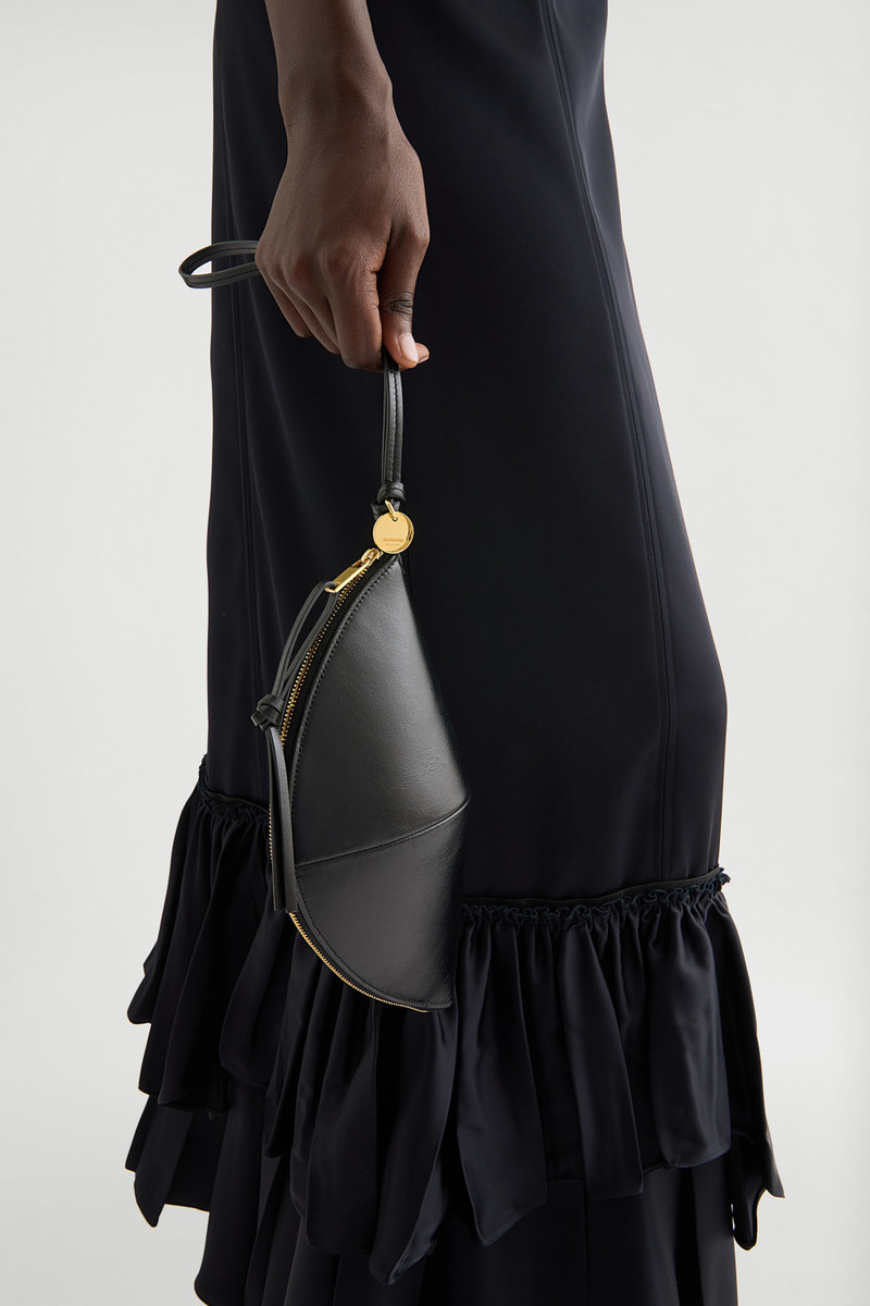 Curve Clutch Medium 4