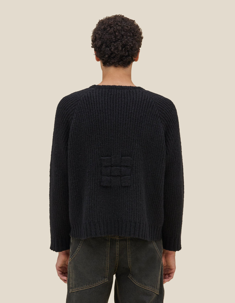 LATCH SWEATER 4