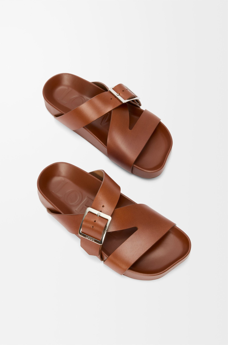 Ease Buckle slide in vegetable-tanned calfskin 3
