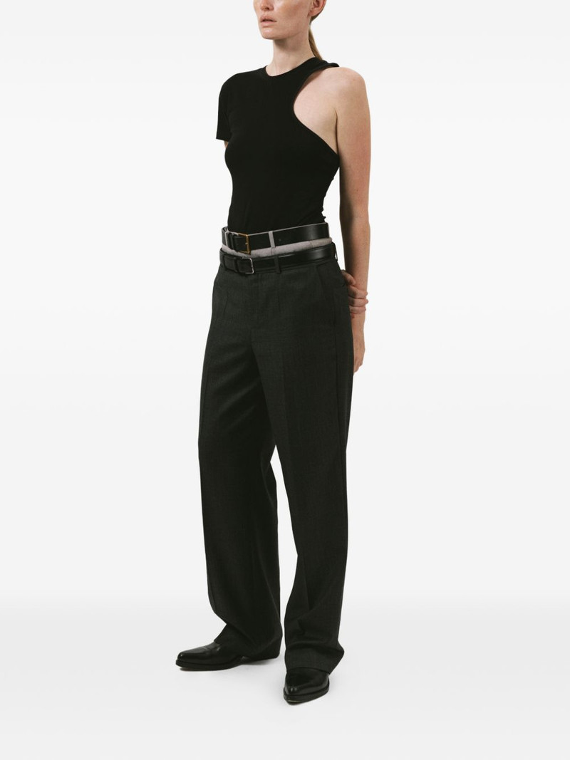 one-sleeve T-shirt 3