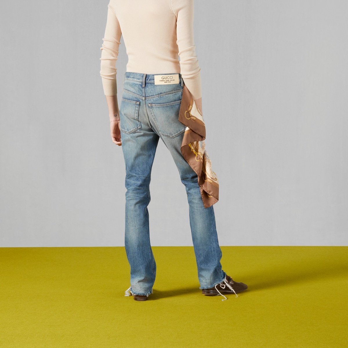 Denim pant with carré detail - 7