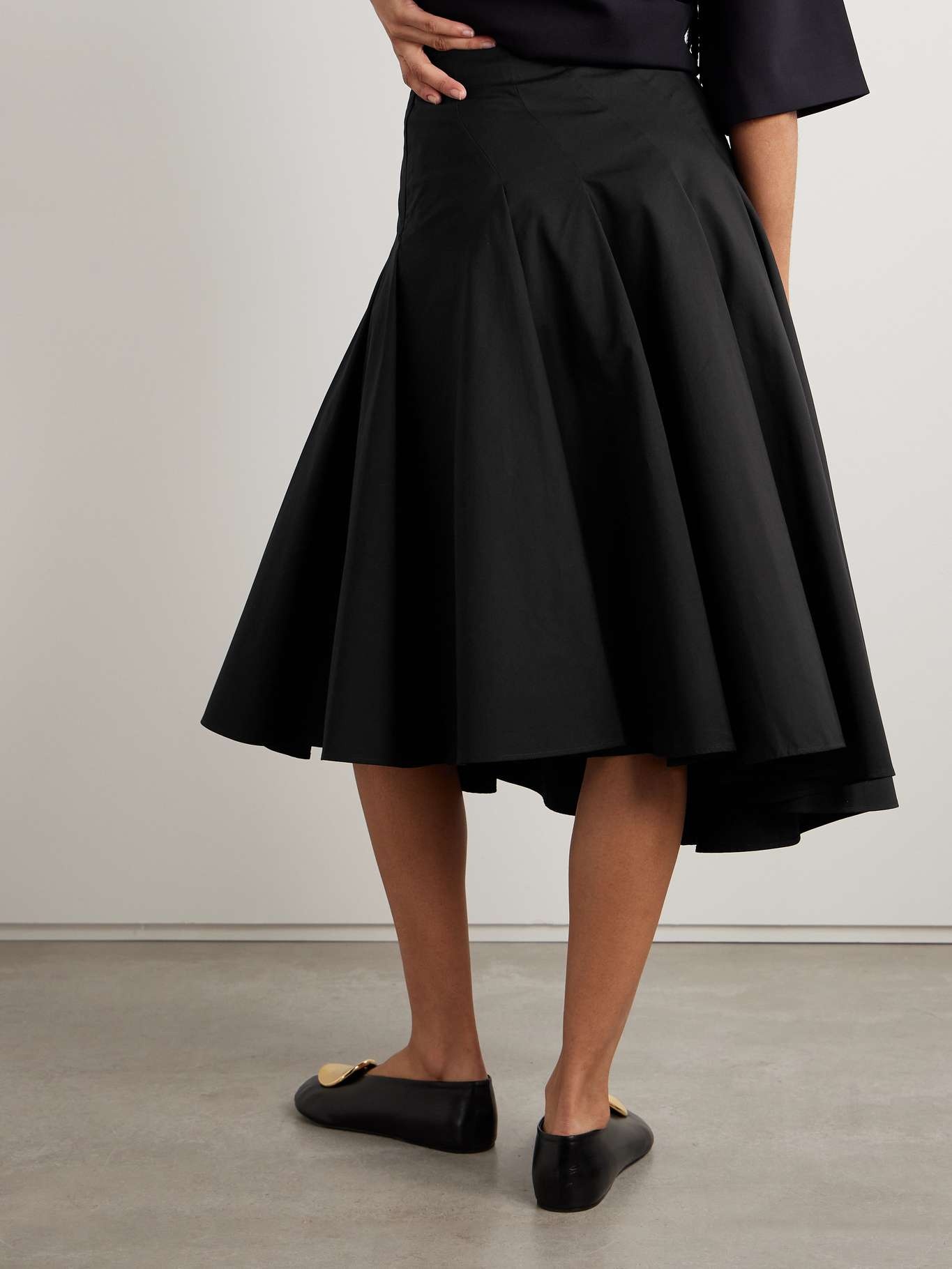 Rio asymmetric paneled cotton-poplin midi skirt Black - 4