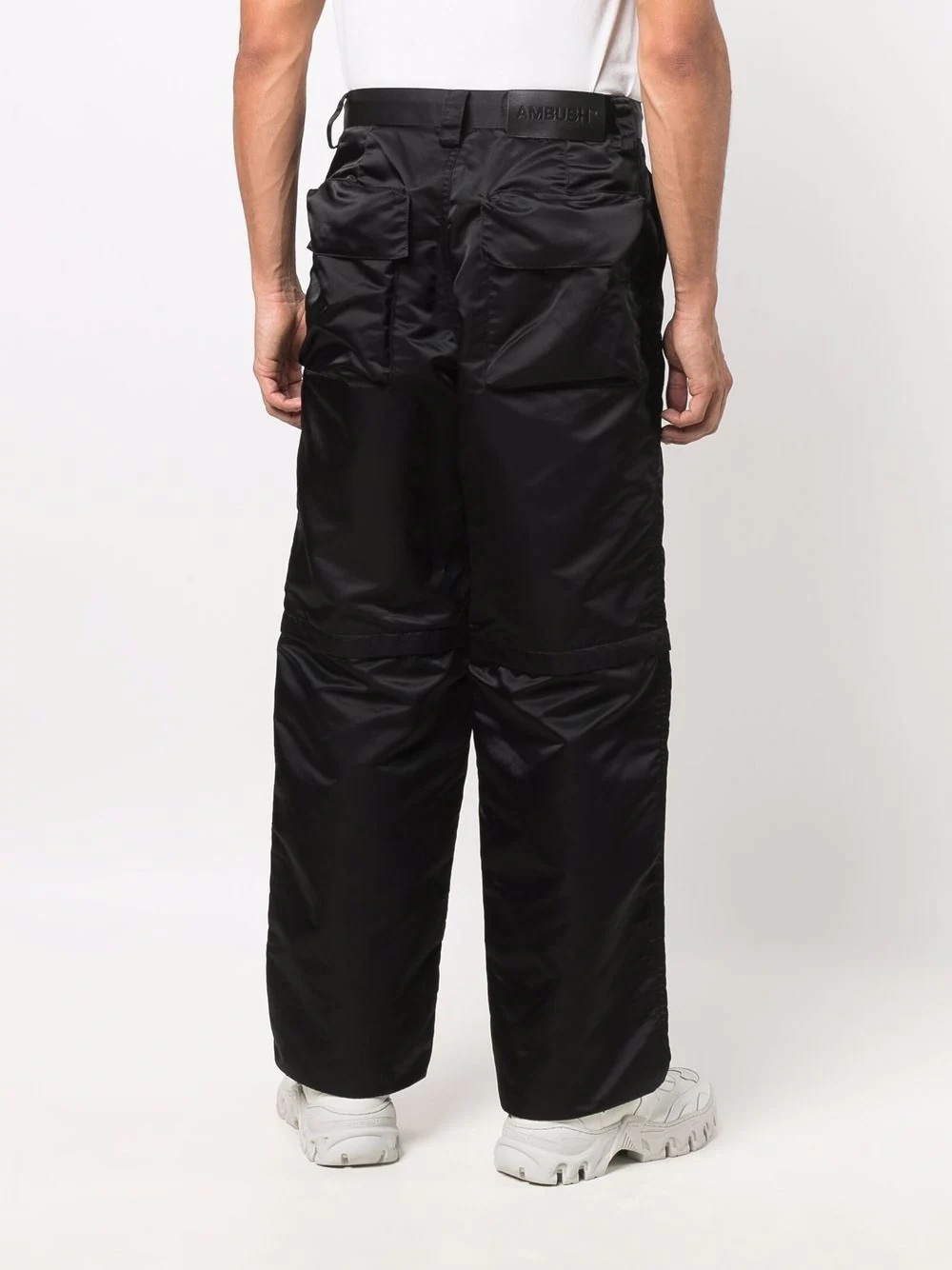 x Porter and Stanley cargo trousers - 4