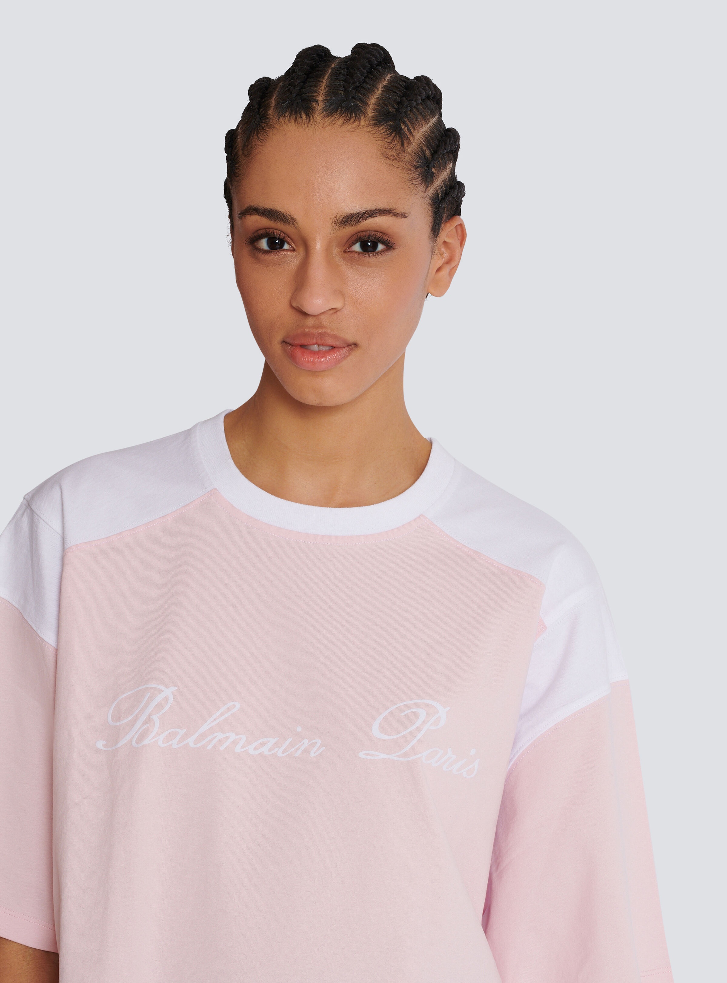 Two-tone T-shirt with Balmain Signature embroidery - 7