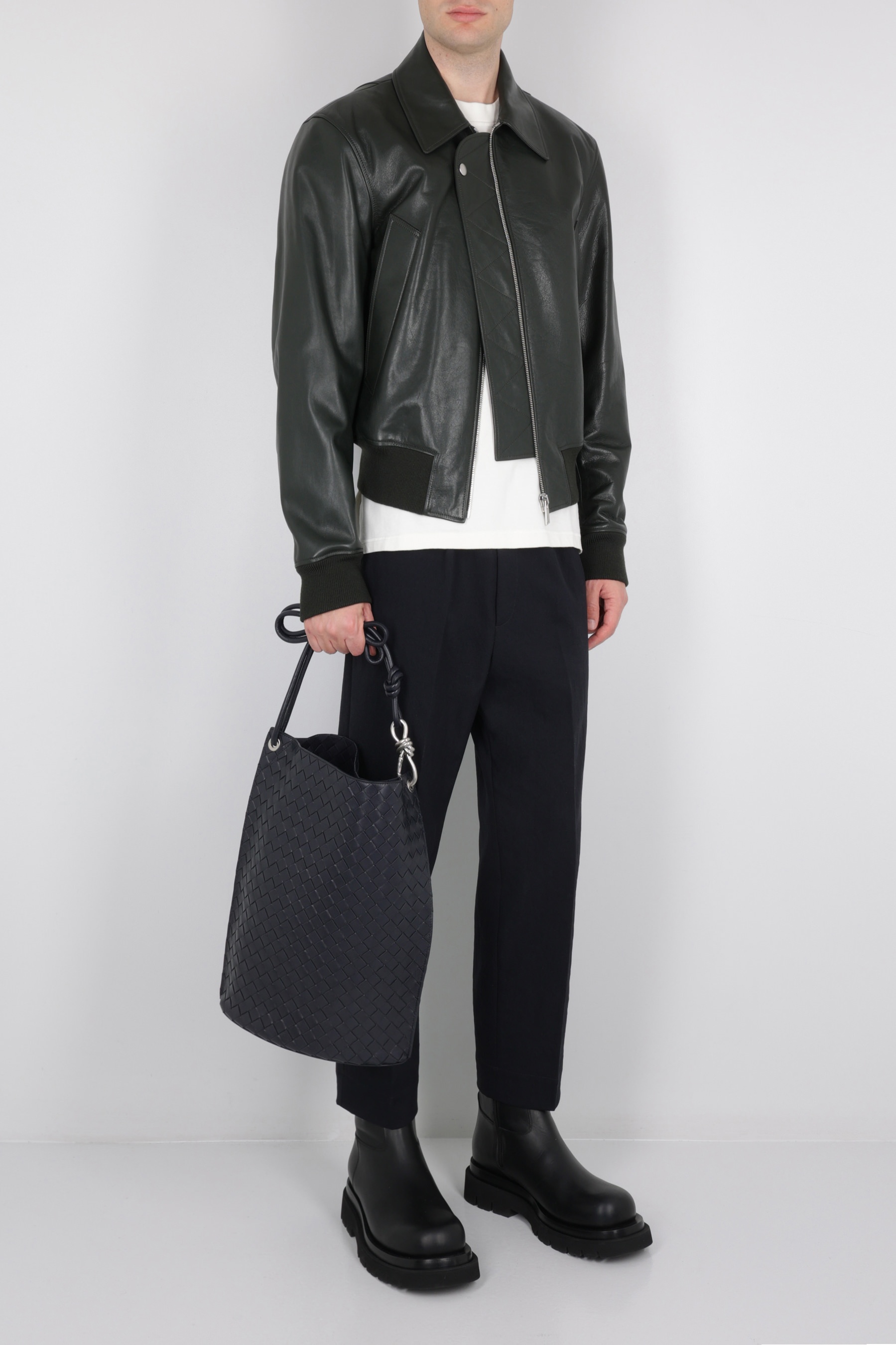 ショルダーバッグ BOTTEGA VENETA KNOT MEDIUM BUCKET BAG IN INTRECCIATO VN Bottega Veneta KNOT MEDIUM BUCKET BAG IN INTRECCIATO VN