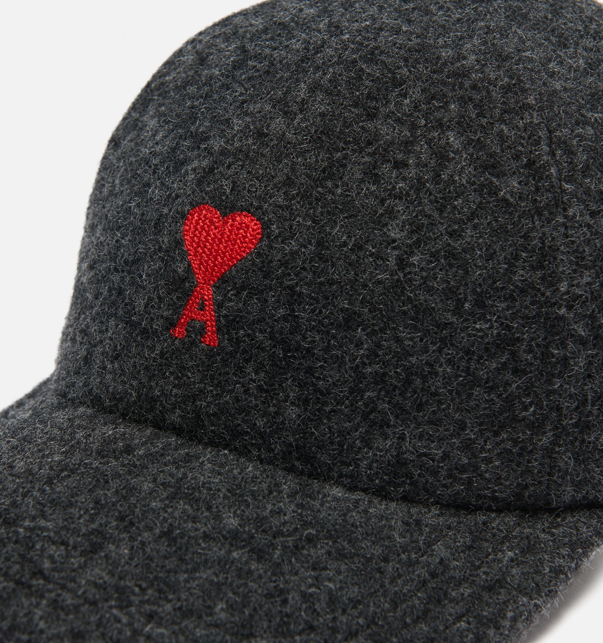 Ami De Coeur Embroidery Cap - 5