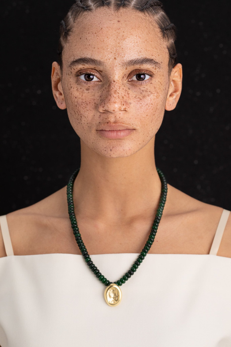YSSO Aesop Jade Necklace outlook