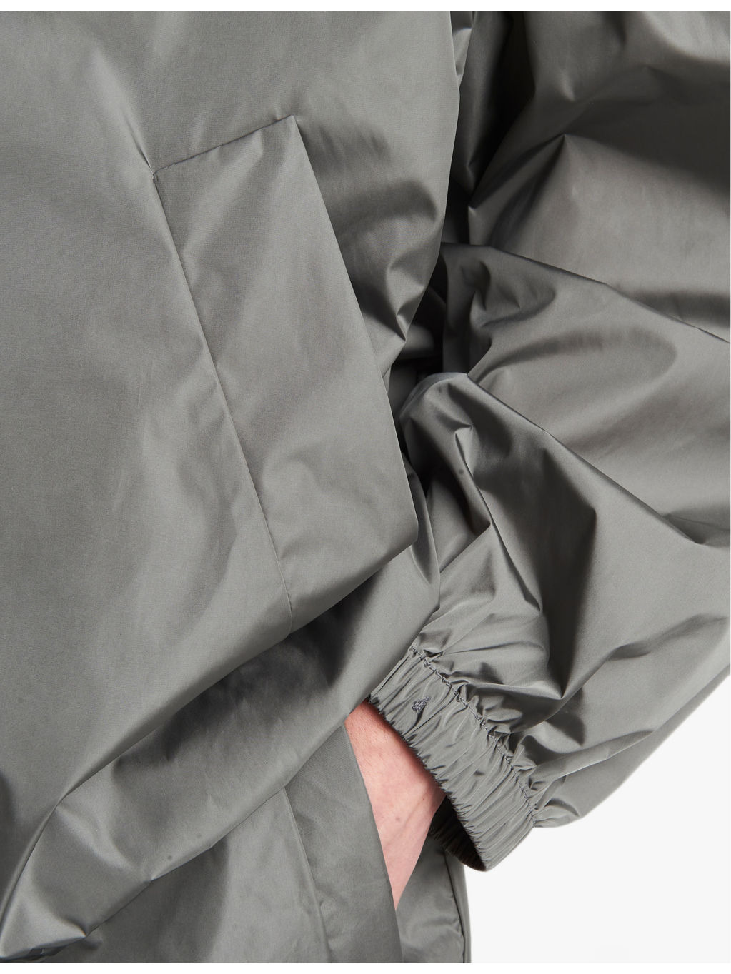 Logo-embroidered funnel-neck nylon jacket - 3