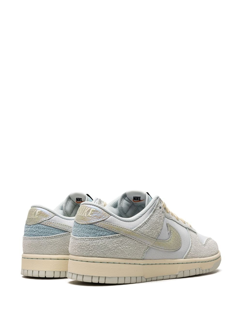 Dunk Low Retro "Gone Fishing" sneakers - 3