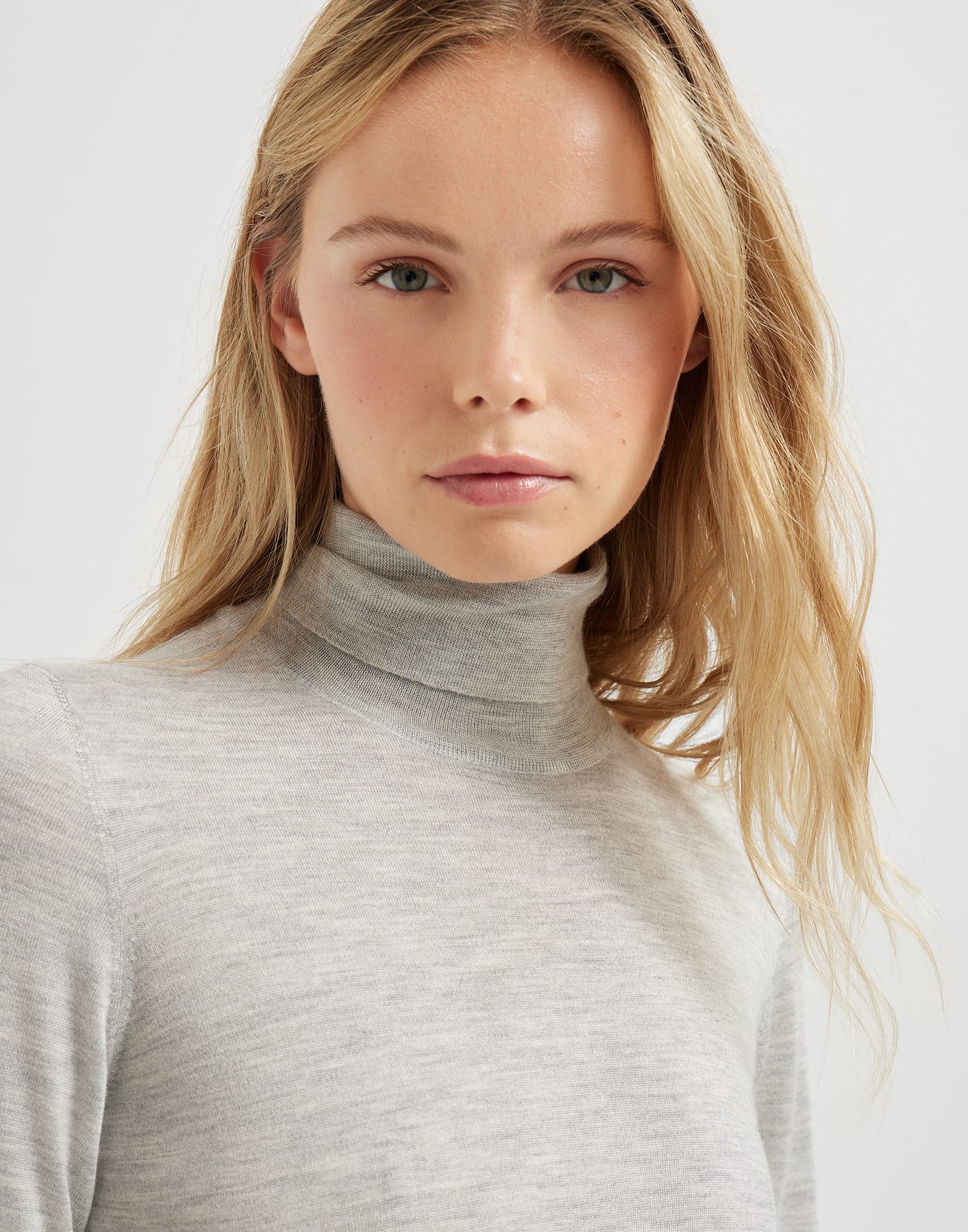 Cashmere and silk lightweight turtleneck sweater - 3