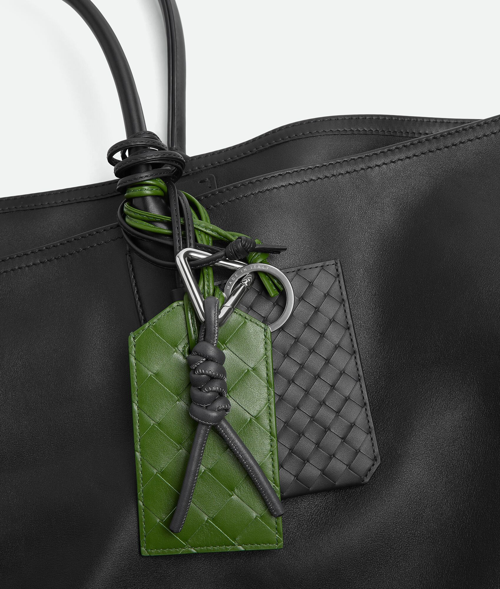 Intrecciato Piccolo Badge Holder - 2