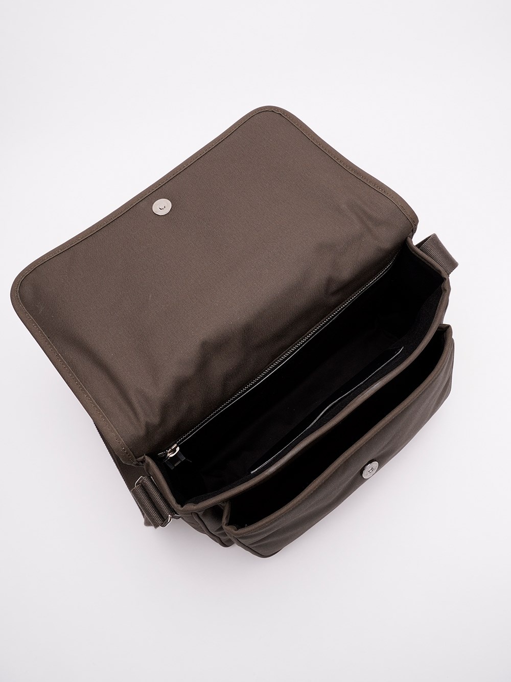 `Niki` Messenger Bag - 5