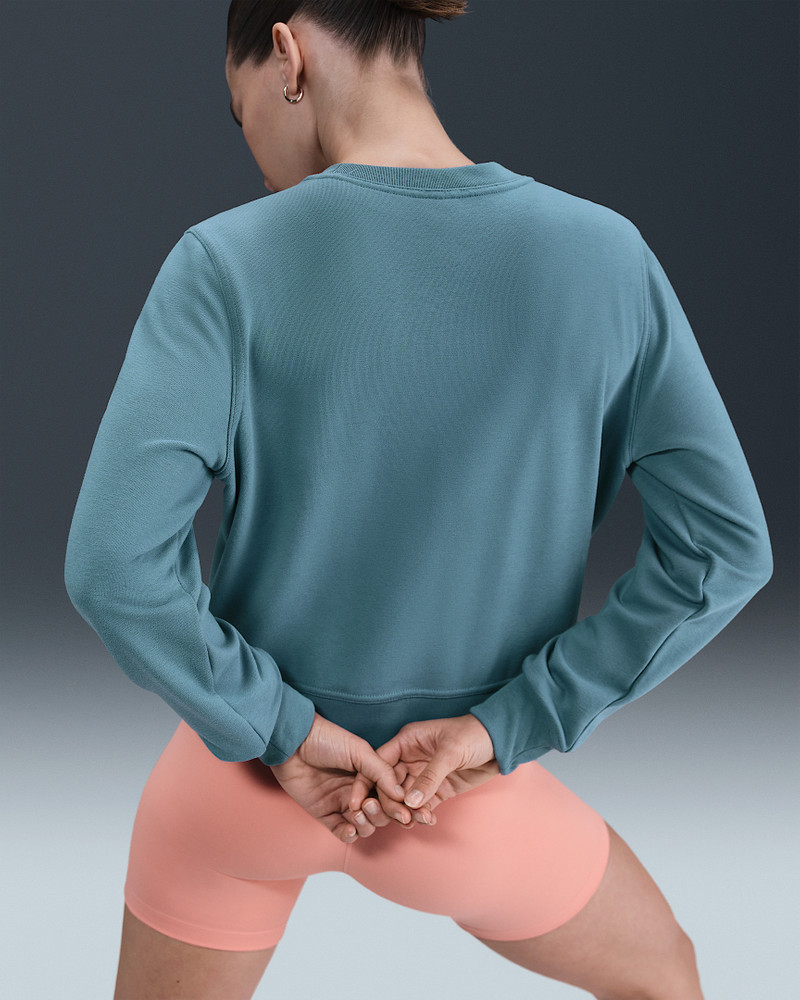 Nike Nike Dri-FIT One Women's Crew-Neck French Terry Sweatshirt outlook
