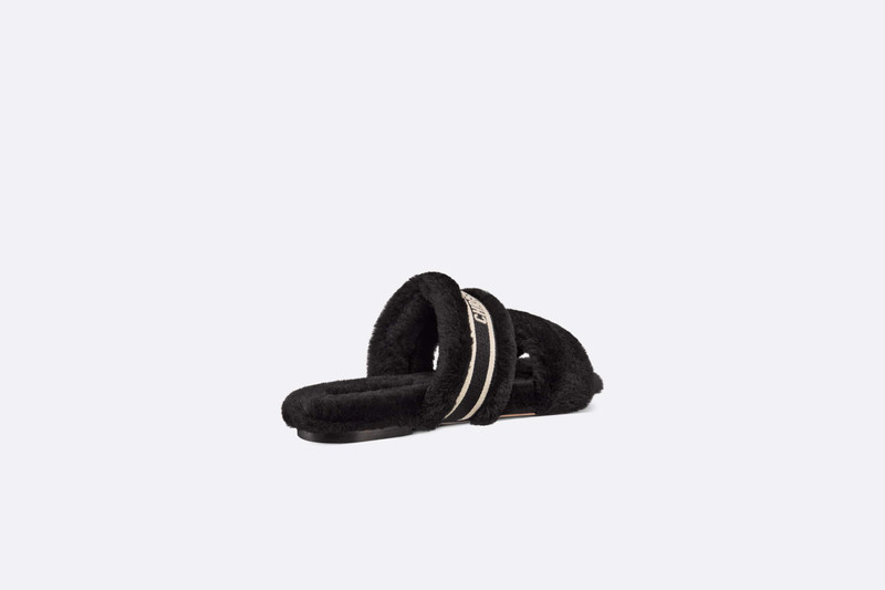 Dior Chez Moi Slide 3