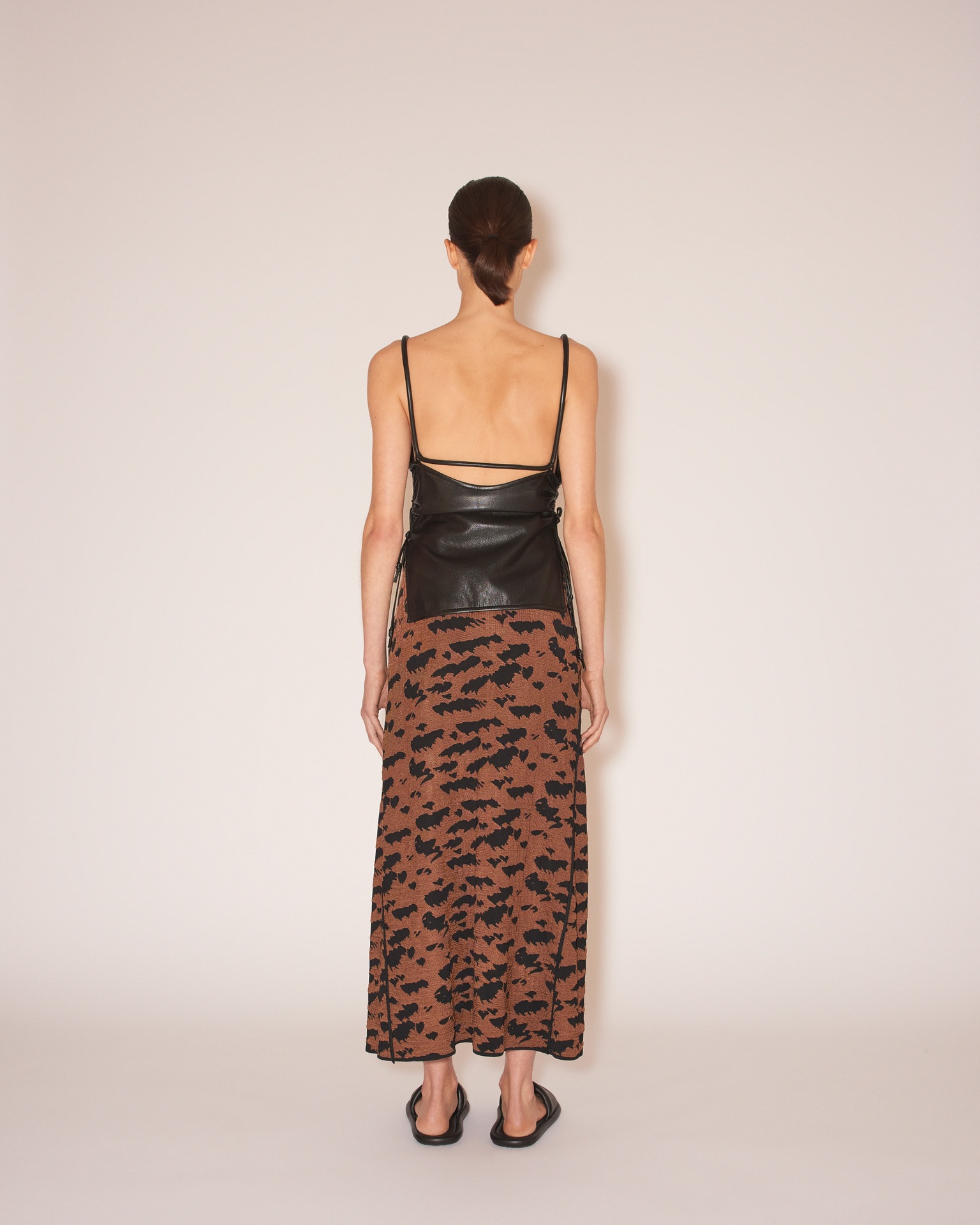 EMILE - Shiny jacquard midi skirt - Black/brown - 2