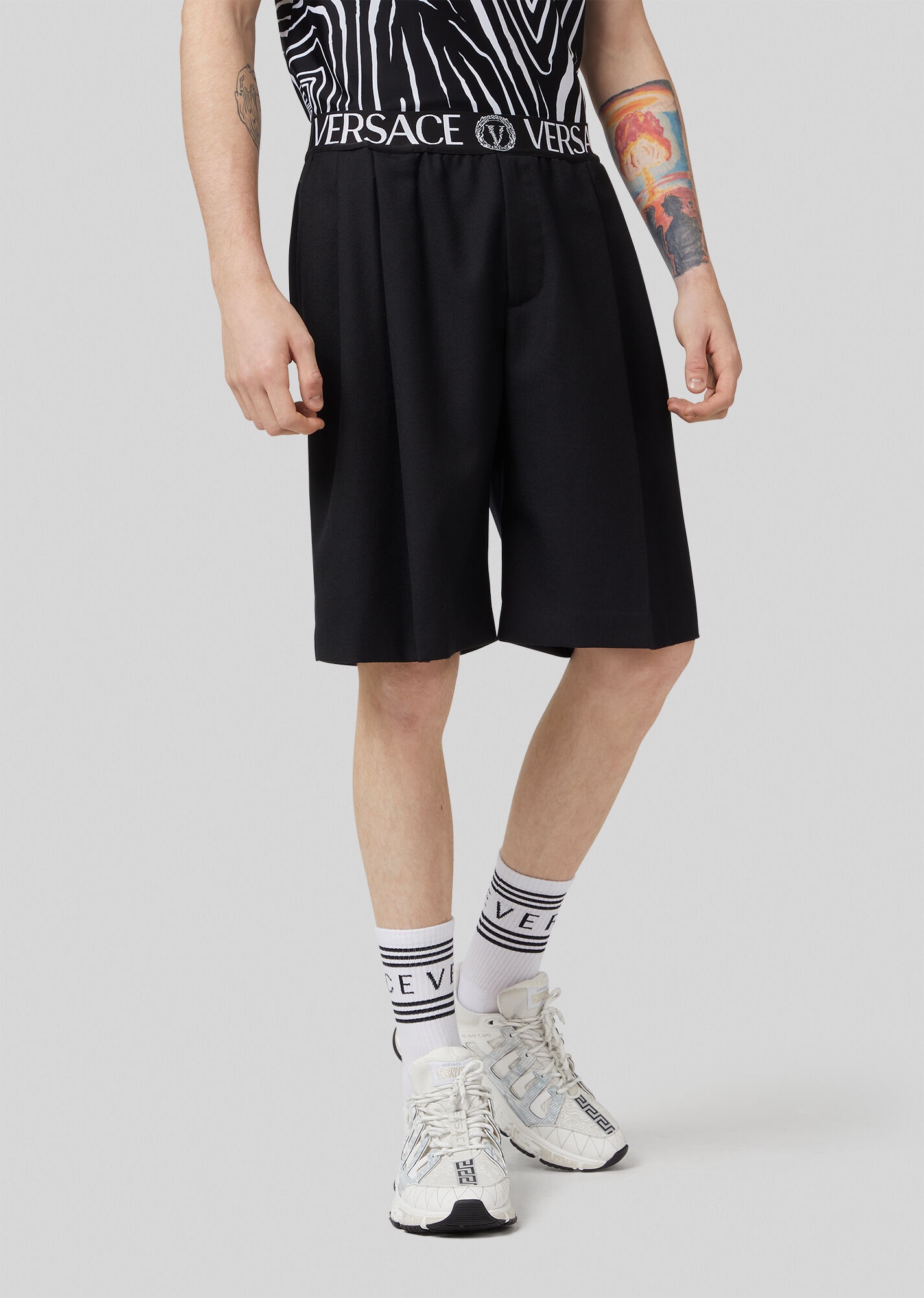 Logo Band Wool Gabardine Shorts - 2