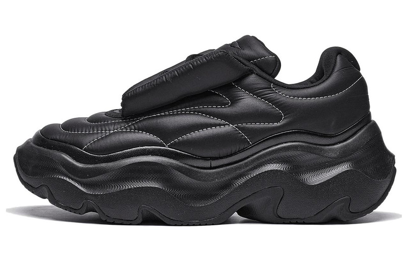 Li-Ning (WMNS) Li-Ning Puff Runner 'Black' AZGT072-3 outlook