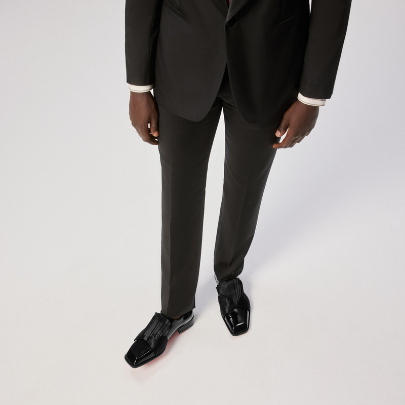 Christian Louboutin Rahul outlook