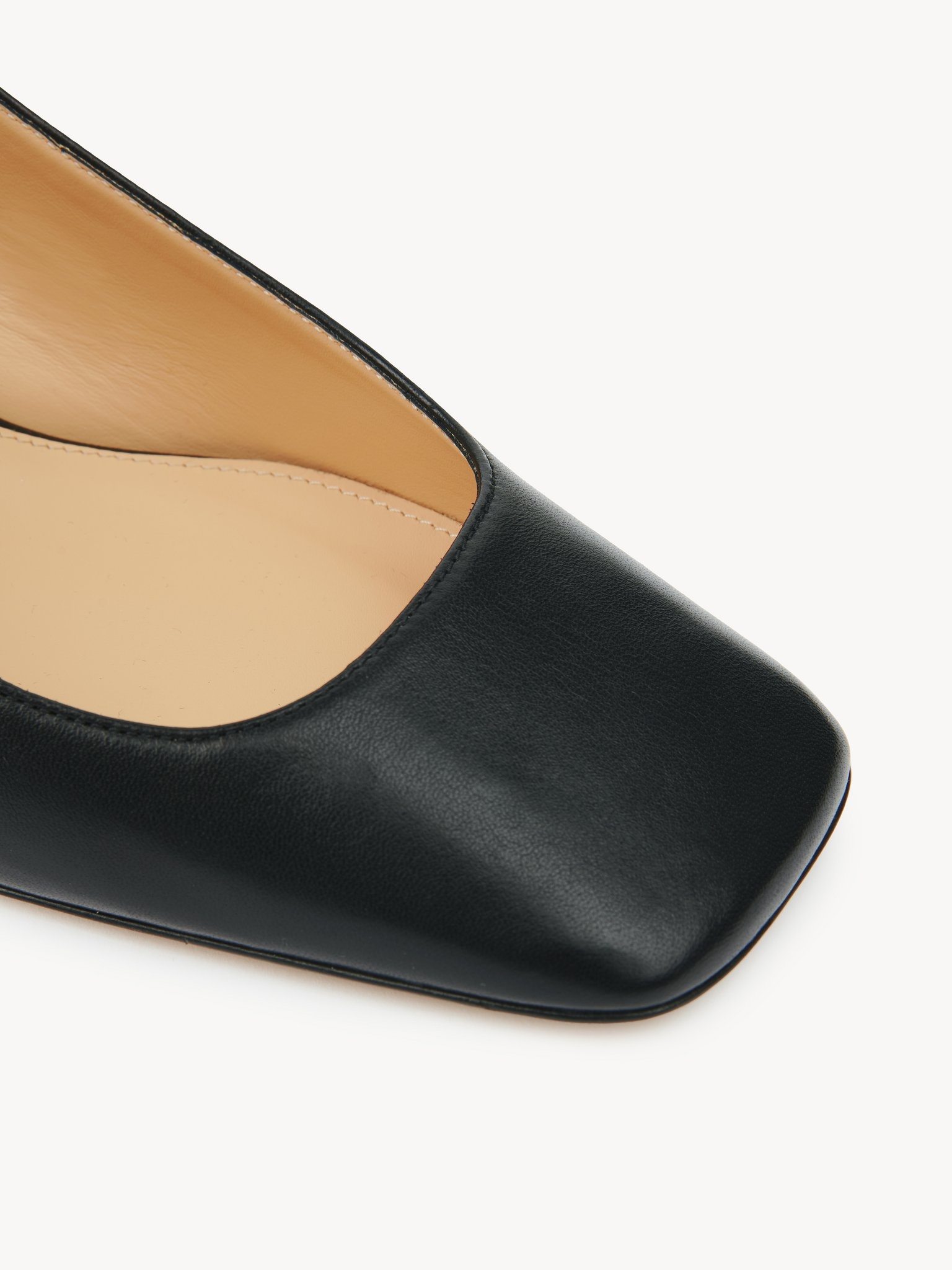 CHLOÉ CHARMS PUMP - 4