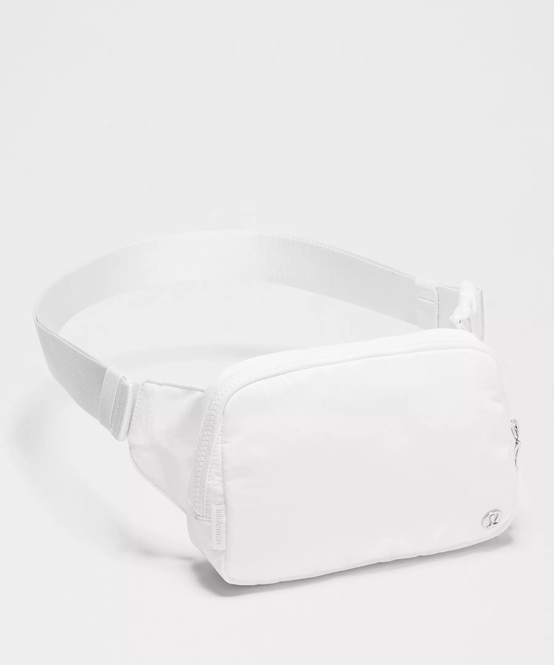 Everywhere Belt Bag Large with Long Strap 2L - 4