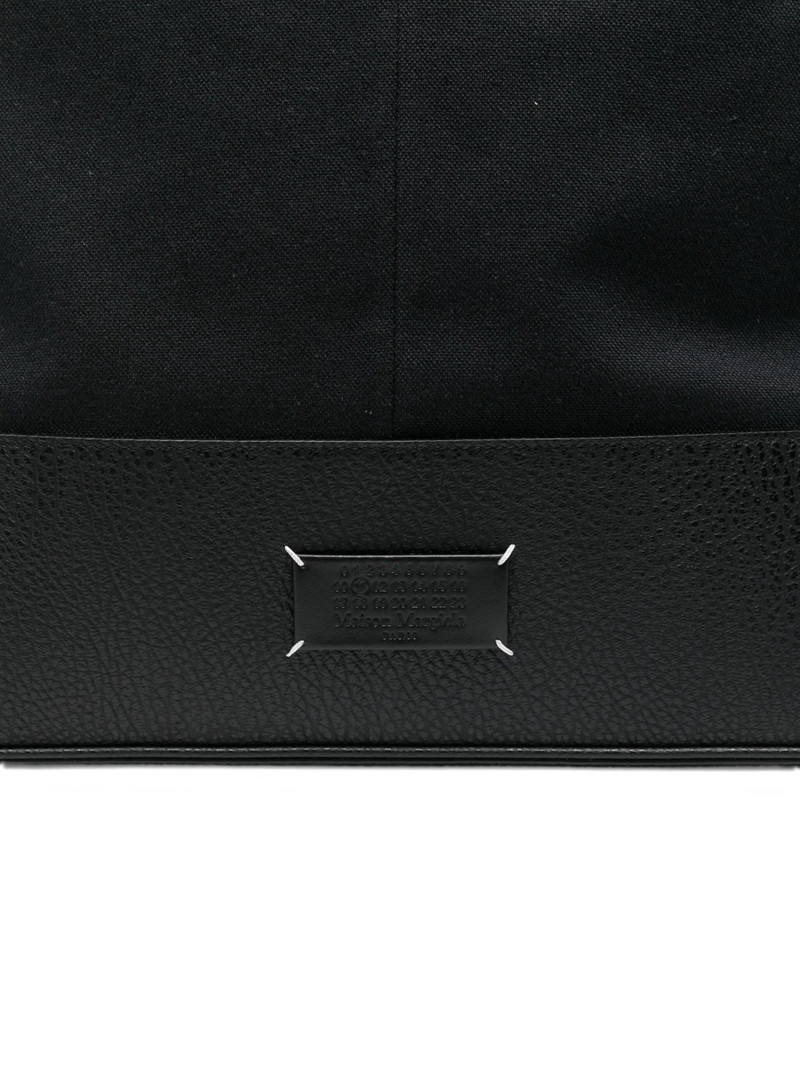 Maison Margiela Maison Margiela 5AC Bobo Medium Shoulder Bag outlook