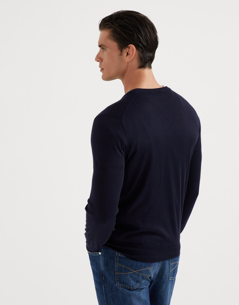 Brunello Cucinelli Cashmere and silk lightweight sweater outlook