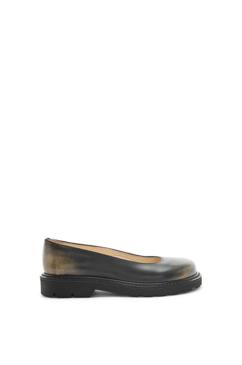 Blaze ballerina in bi-colour brushed-off calfskin 1
