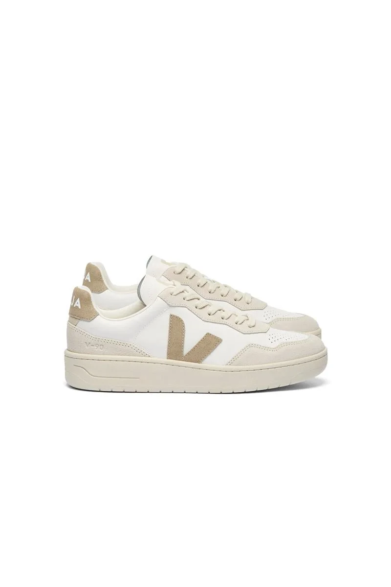 Veja Sneakers - 1