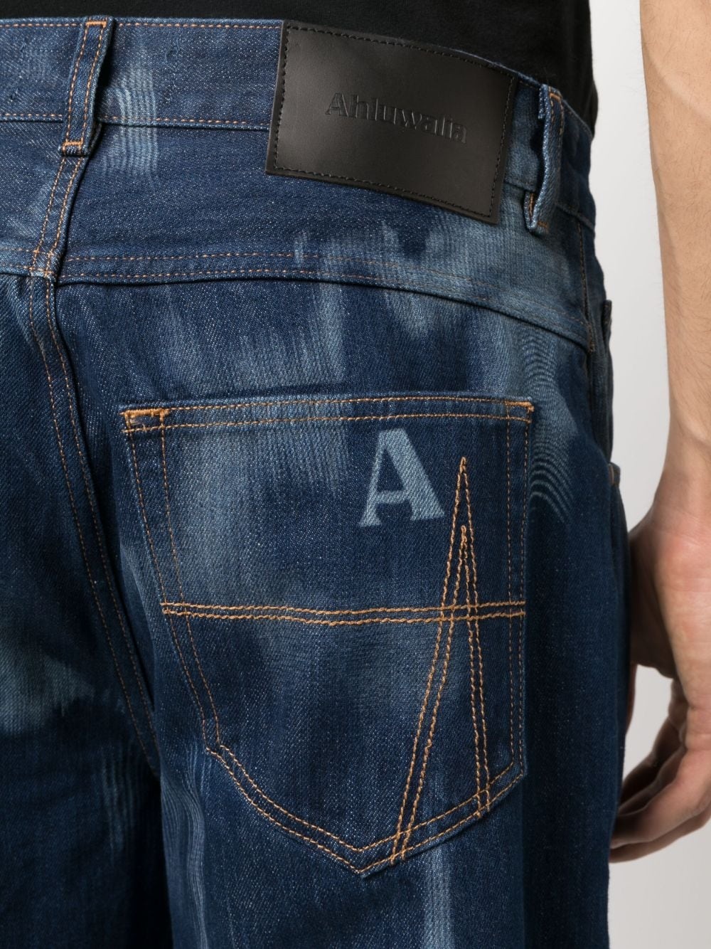 Signature straight-leg jeans - 5