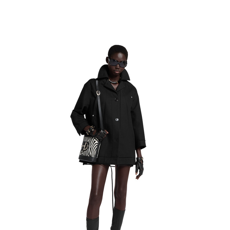 Gucci 73 mini bucket bag 4