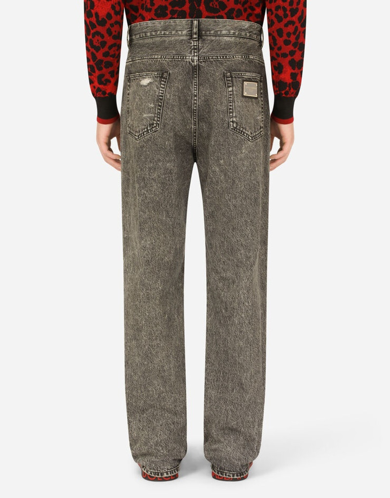 Oversize gray wash jeans with rips 3