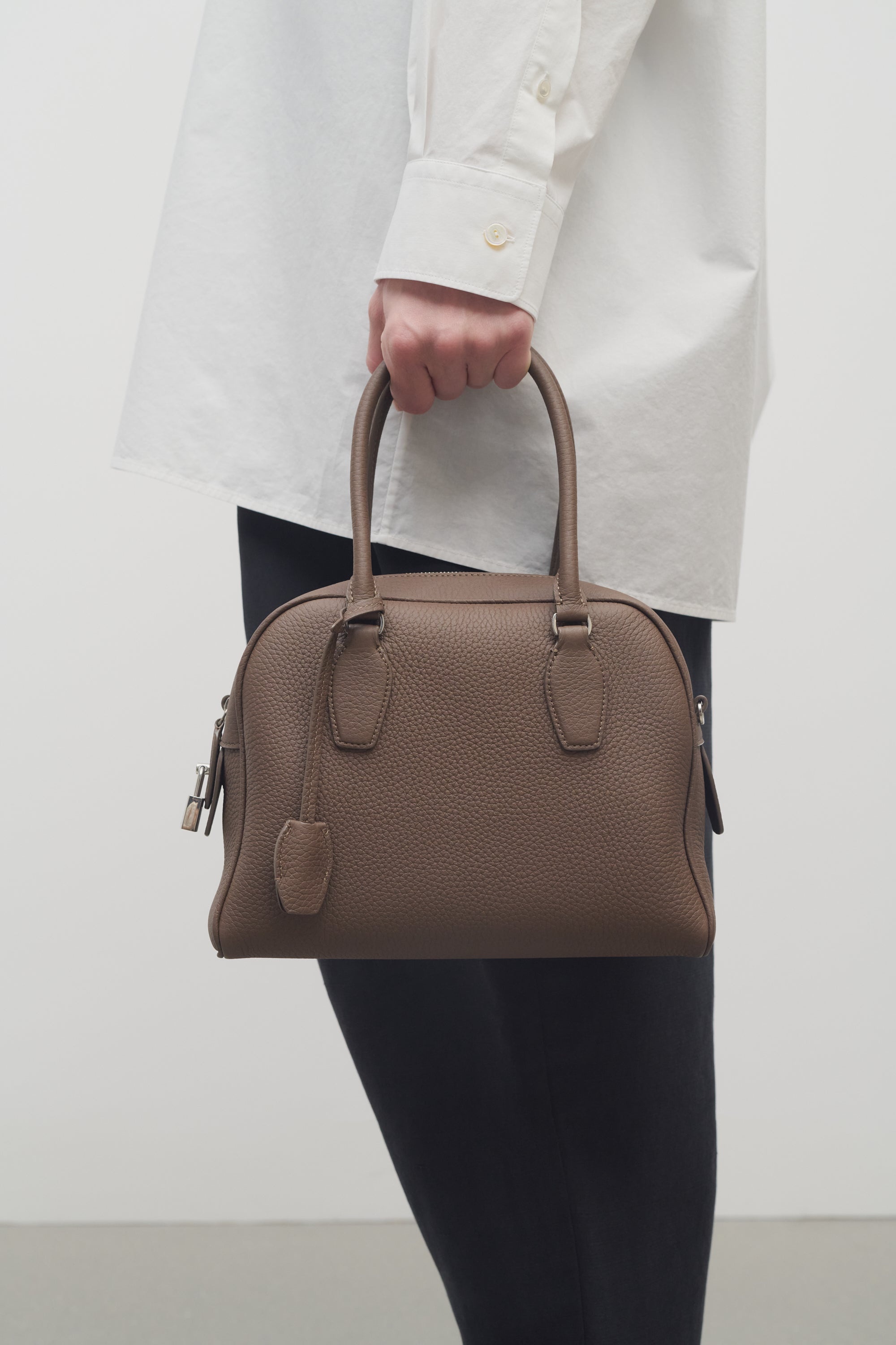 India 10.00 Bag in Leather - 5
