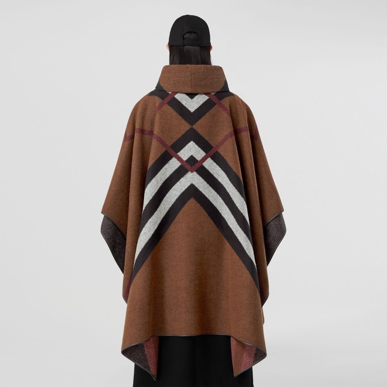 Chevron Check Cashmere Jacquard Poncho - 4