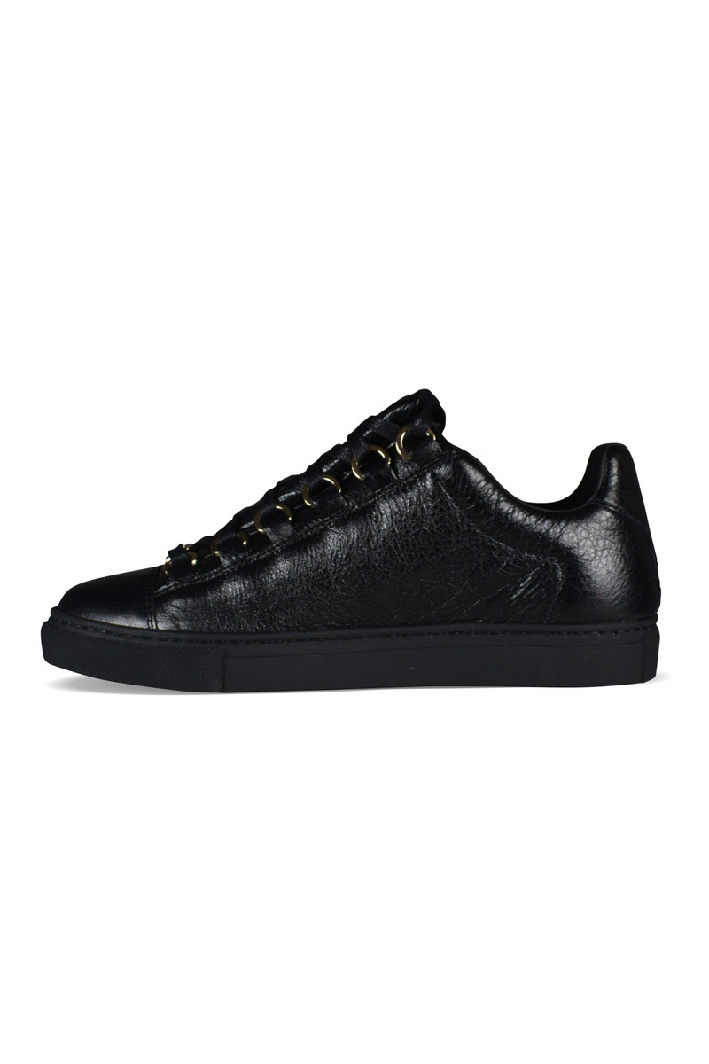 BALENCIAGA Arena sneakers outlook