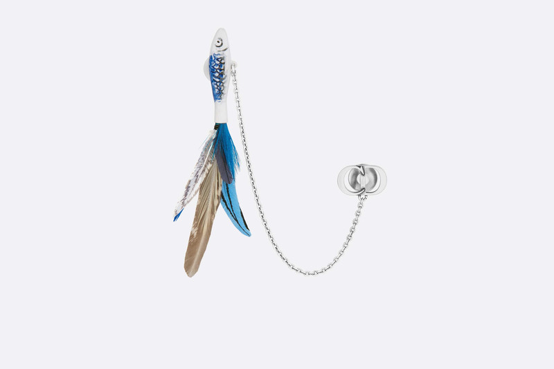 CD Icon Chain Brooch 1