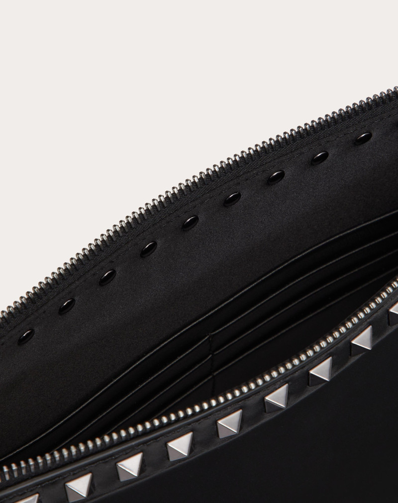 ROCKSTUD CALFSKIN POUCH 7