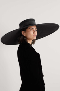ハット NINA RICCI LARGE WOOL FELT HAT Velvet Baseball Cap in Blue - Nina Ricci