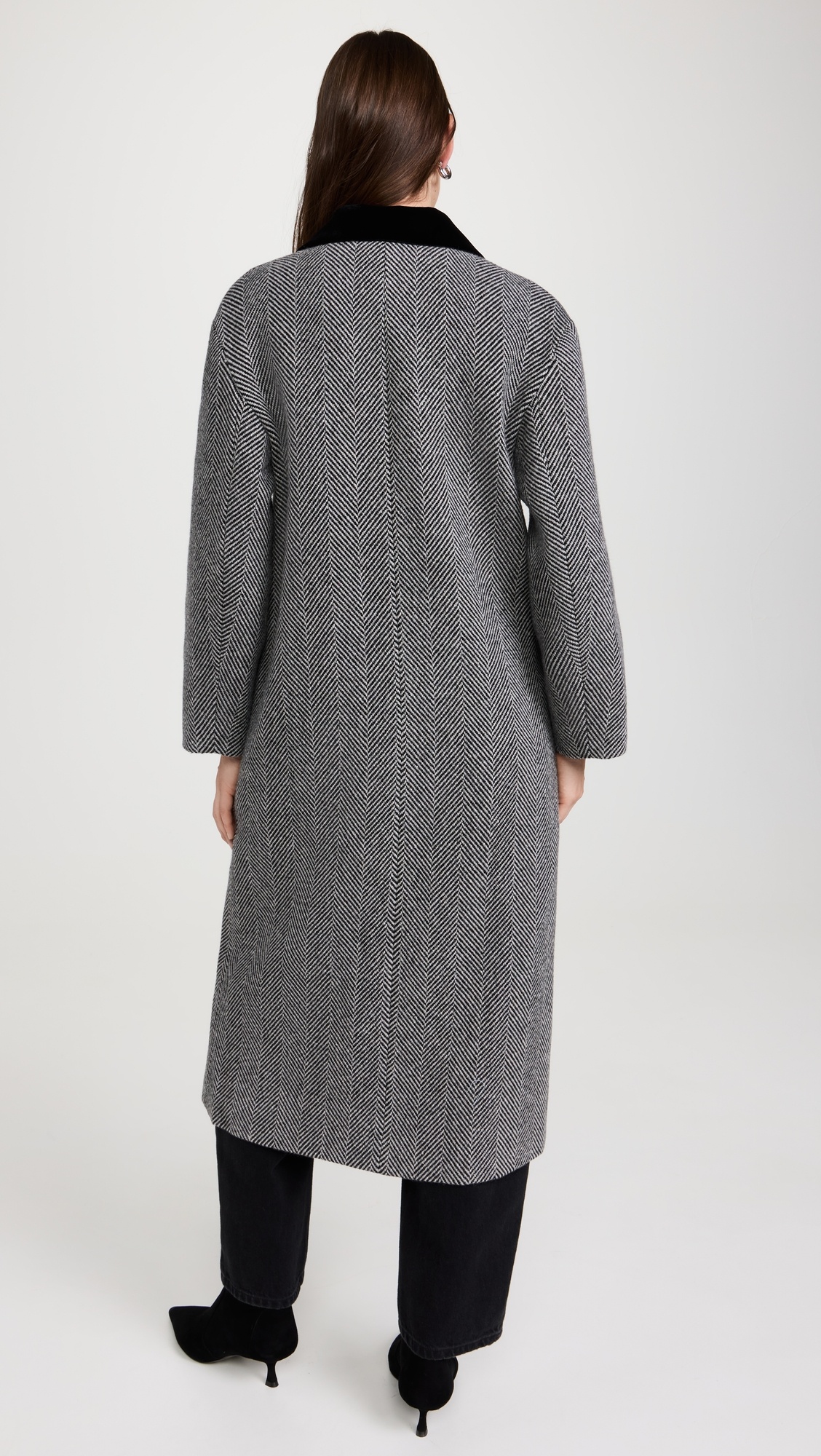 【AMOMENTO】24fw HERRINGBONE SHIRRING COAT Women's Charcoal Cinched Waist Herringbone Twill Coat | CLUB