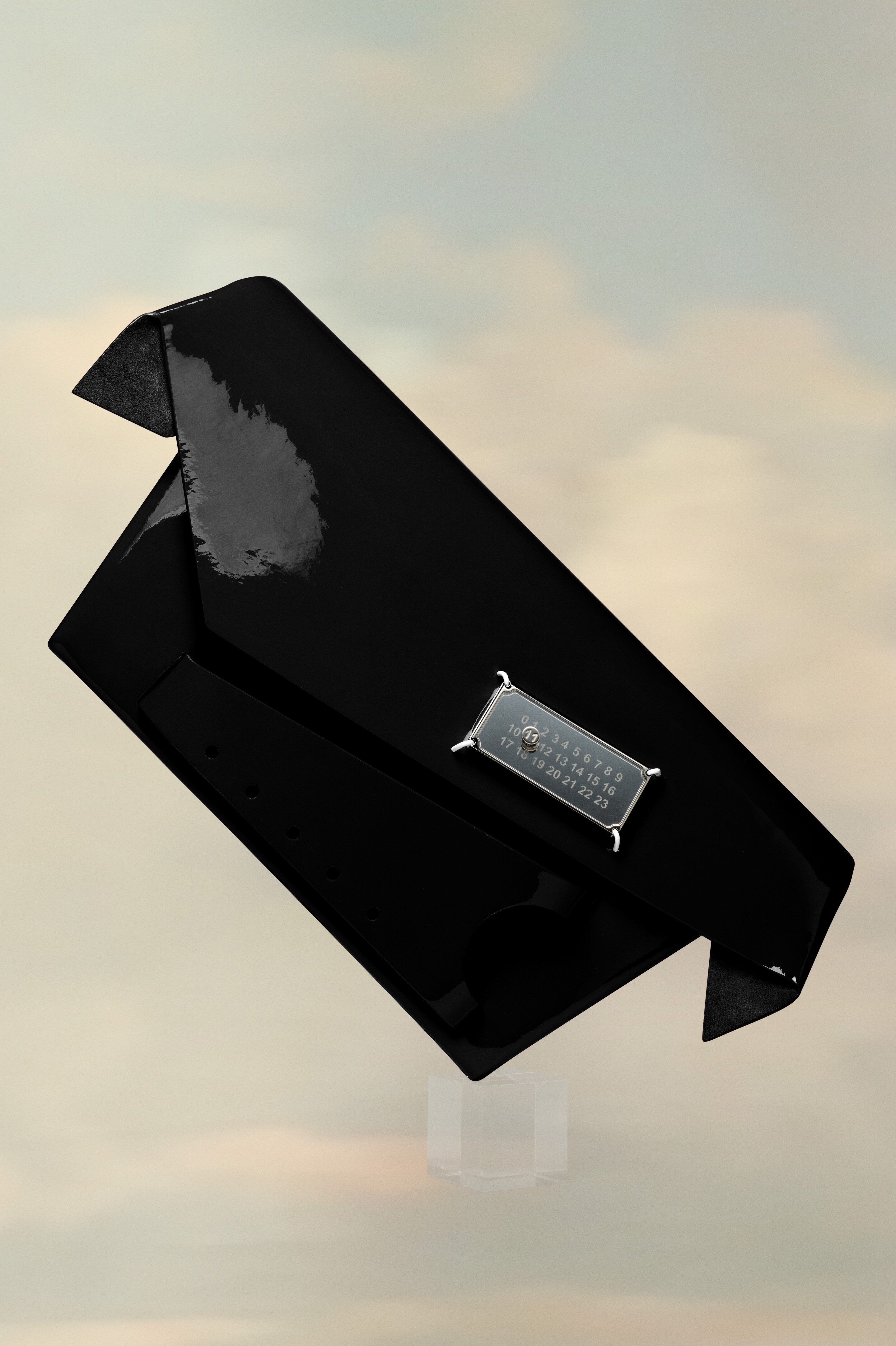 Snatched Medium - 2