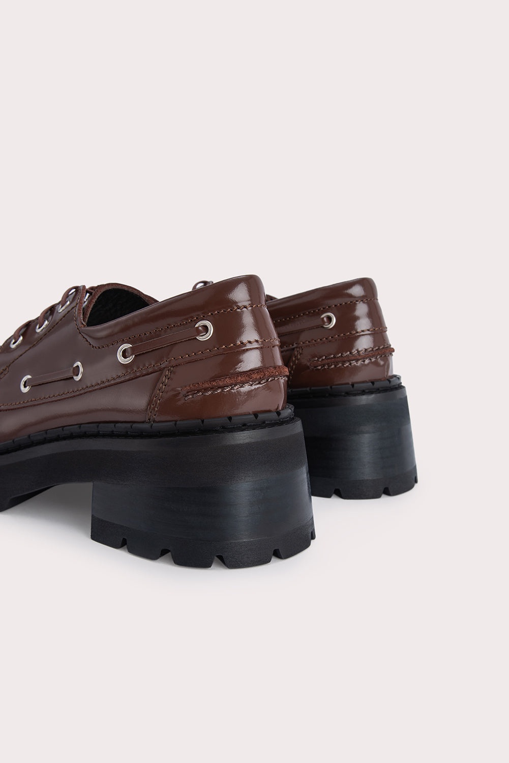 BY FAR Stanley Sequoia Semi Patent Leather | REVERSIBLE