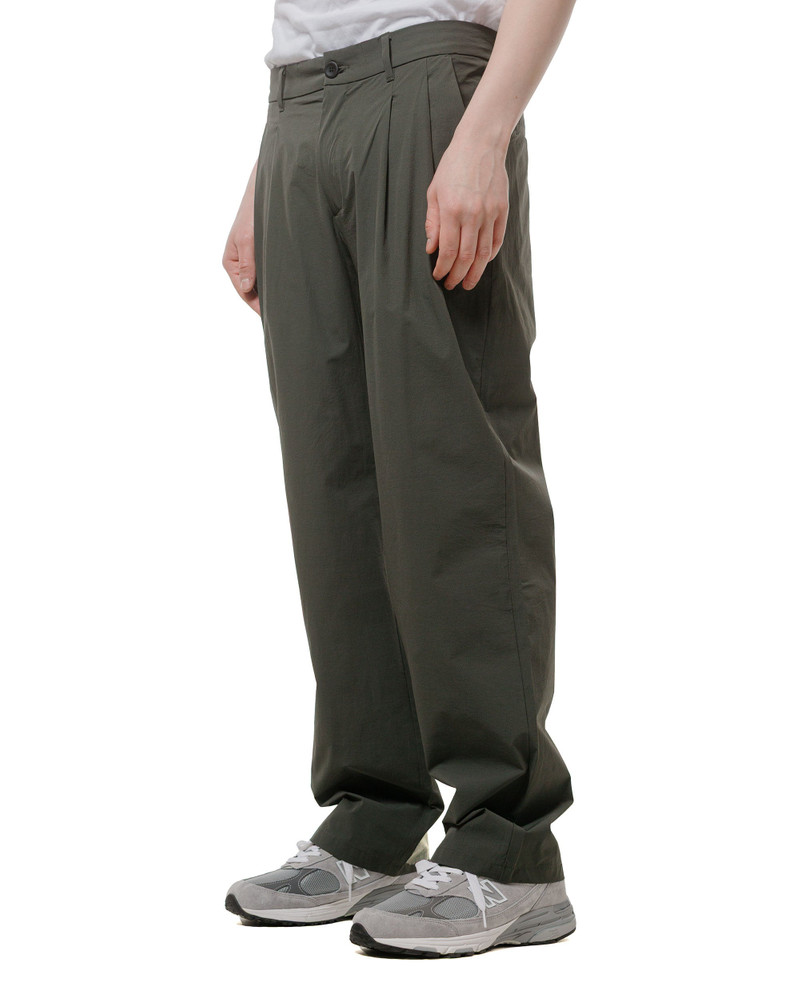 NORSE PROJECTS Benn Travel Light Pants Black Olive outlook