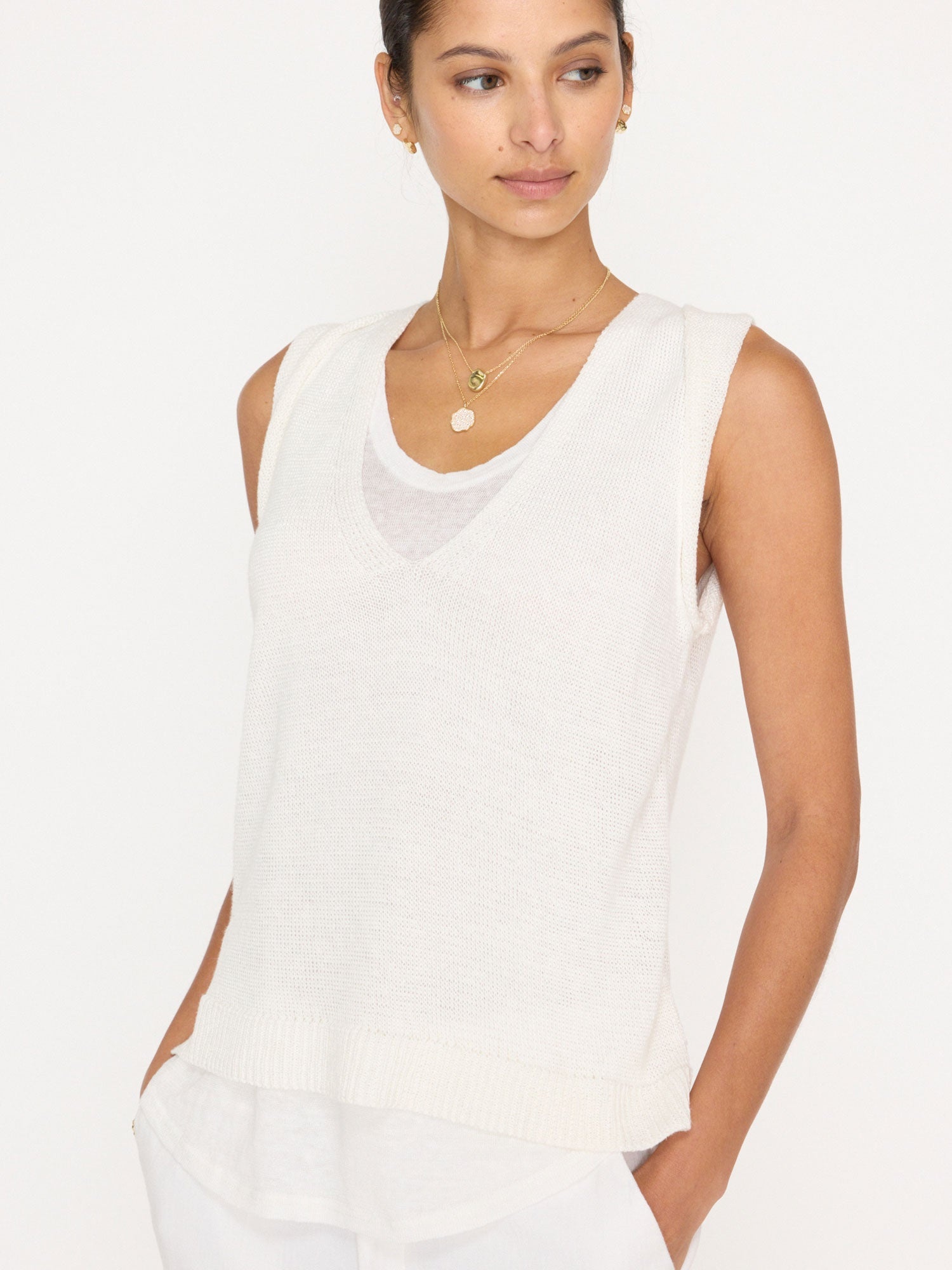 The Morrow Layered Looker - 5