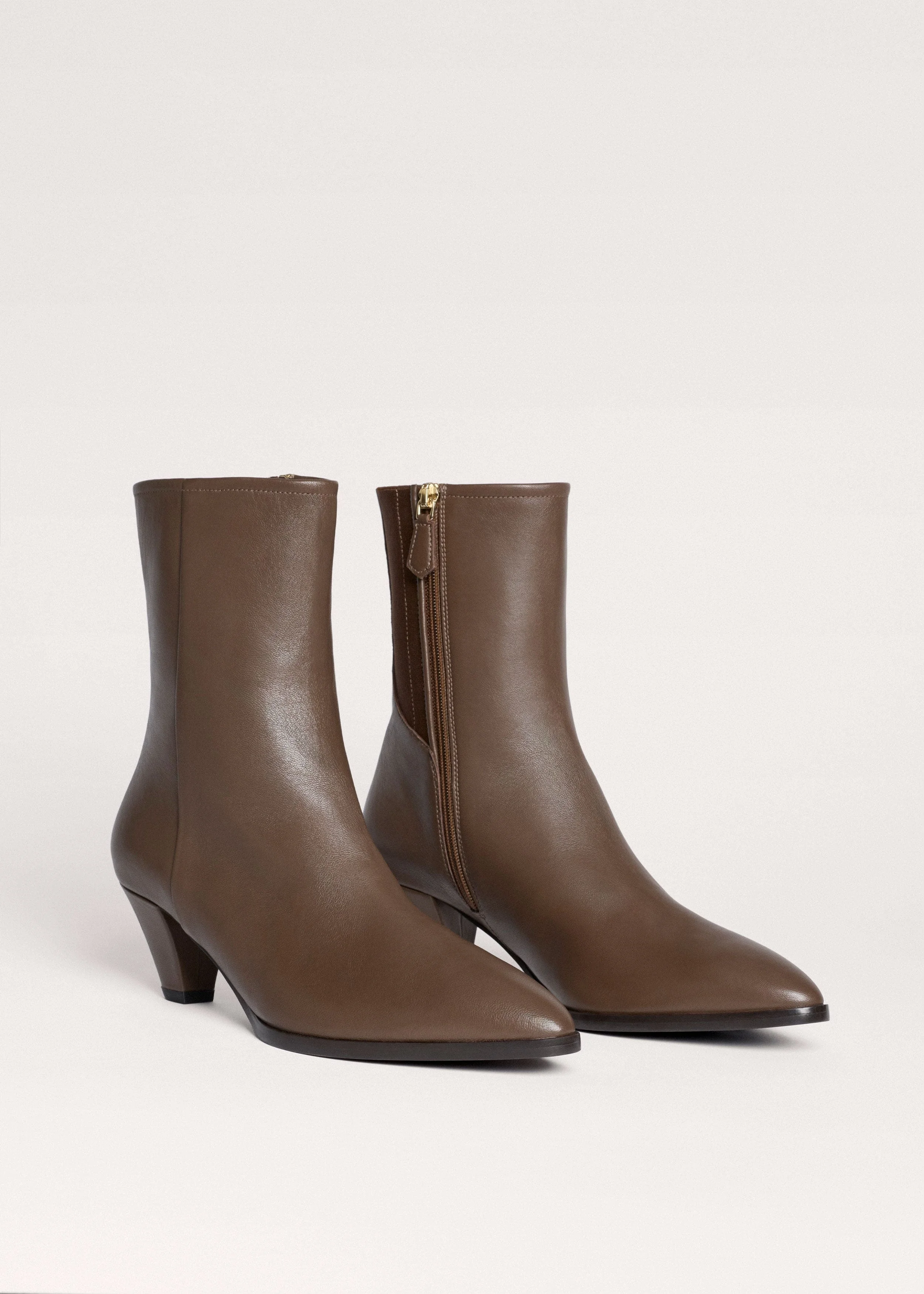 Taper Heel Point Boot - 1