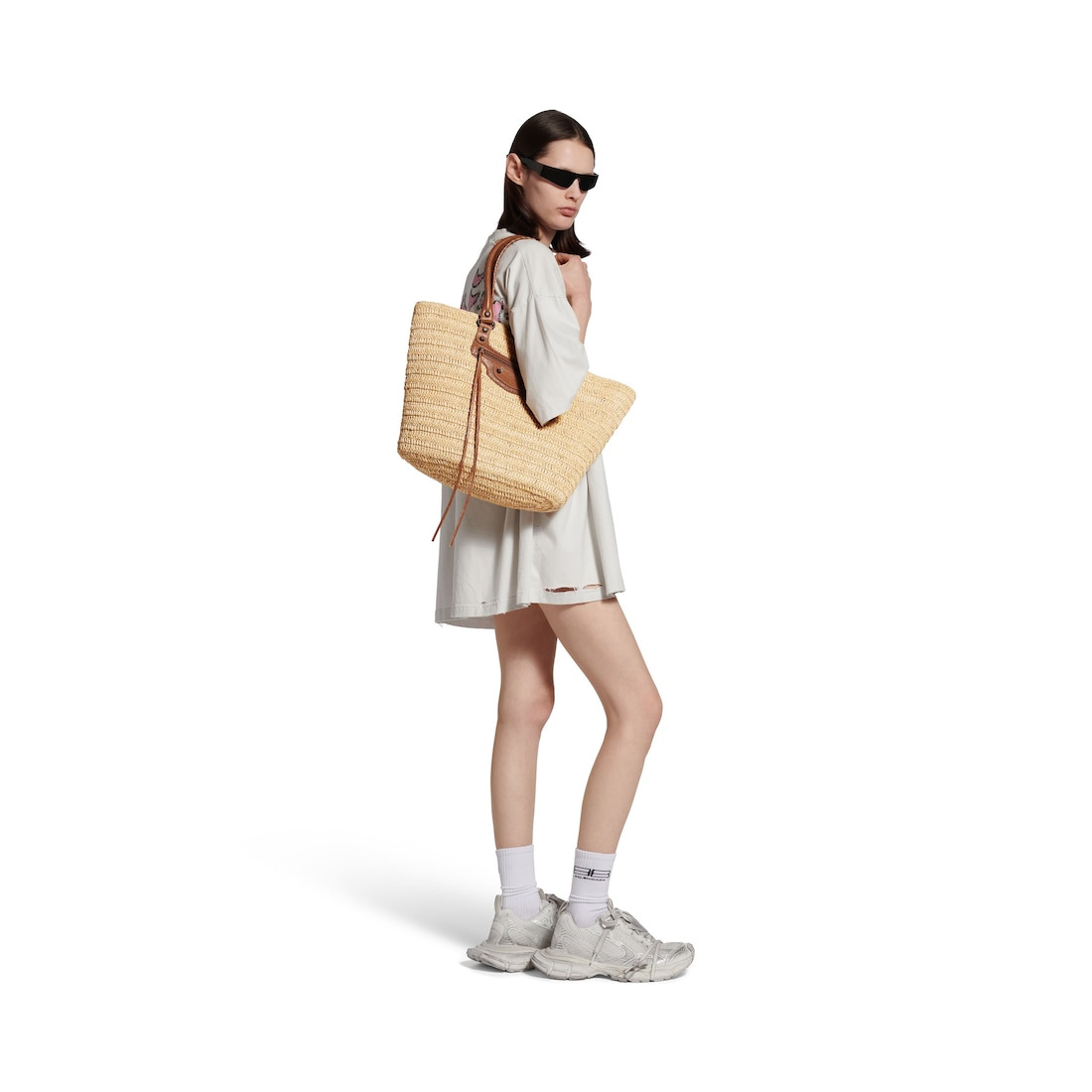 Women's Le City Medium Basket in Natural/camel - 7